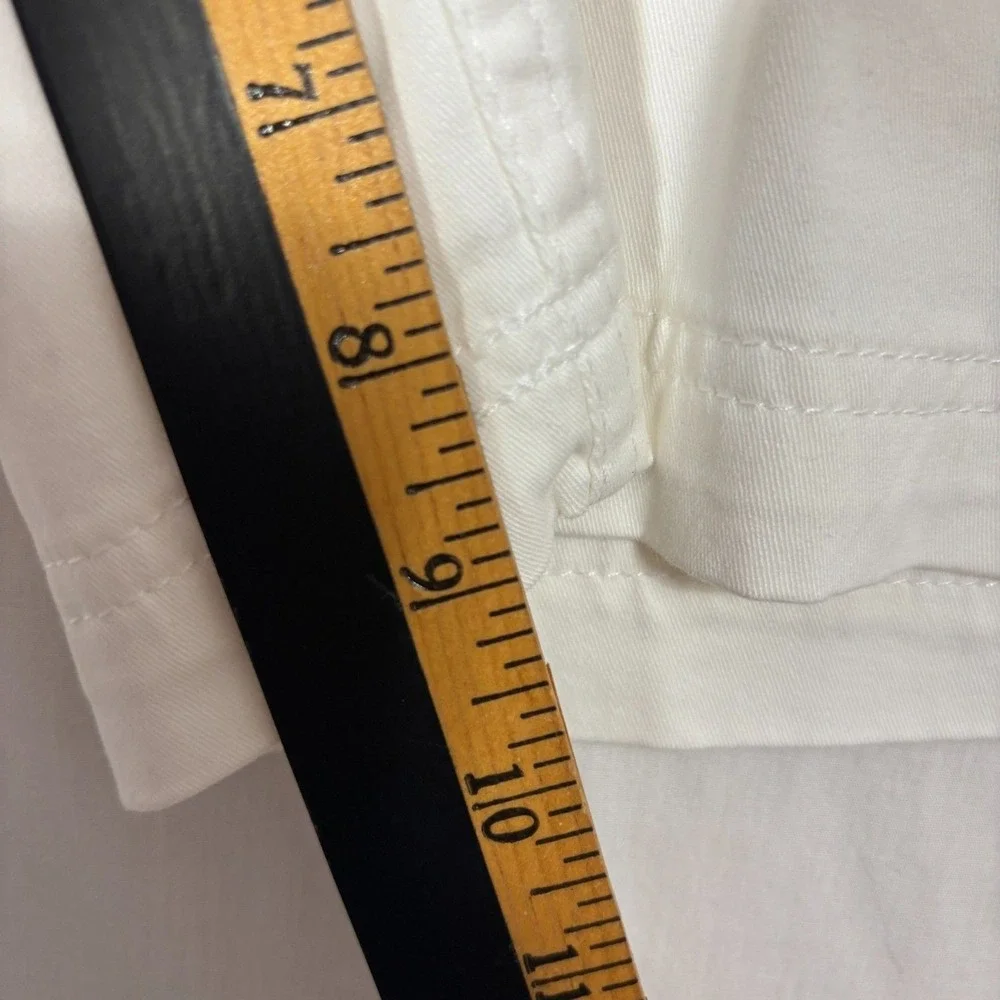 NWT St. John's Bay Shorts White‎ Chinos Comfort Stretch Golf Vacation Mens 34